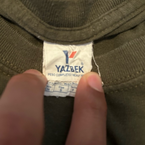 Green men’s small t shirt with lizards - Picture 2 of 4